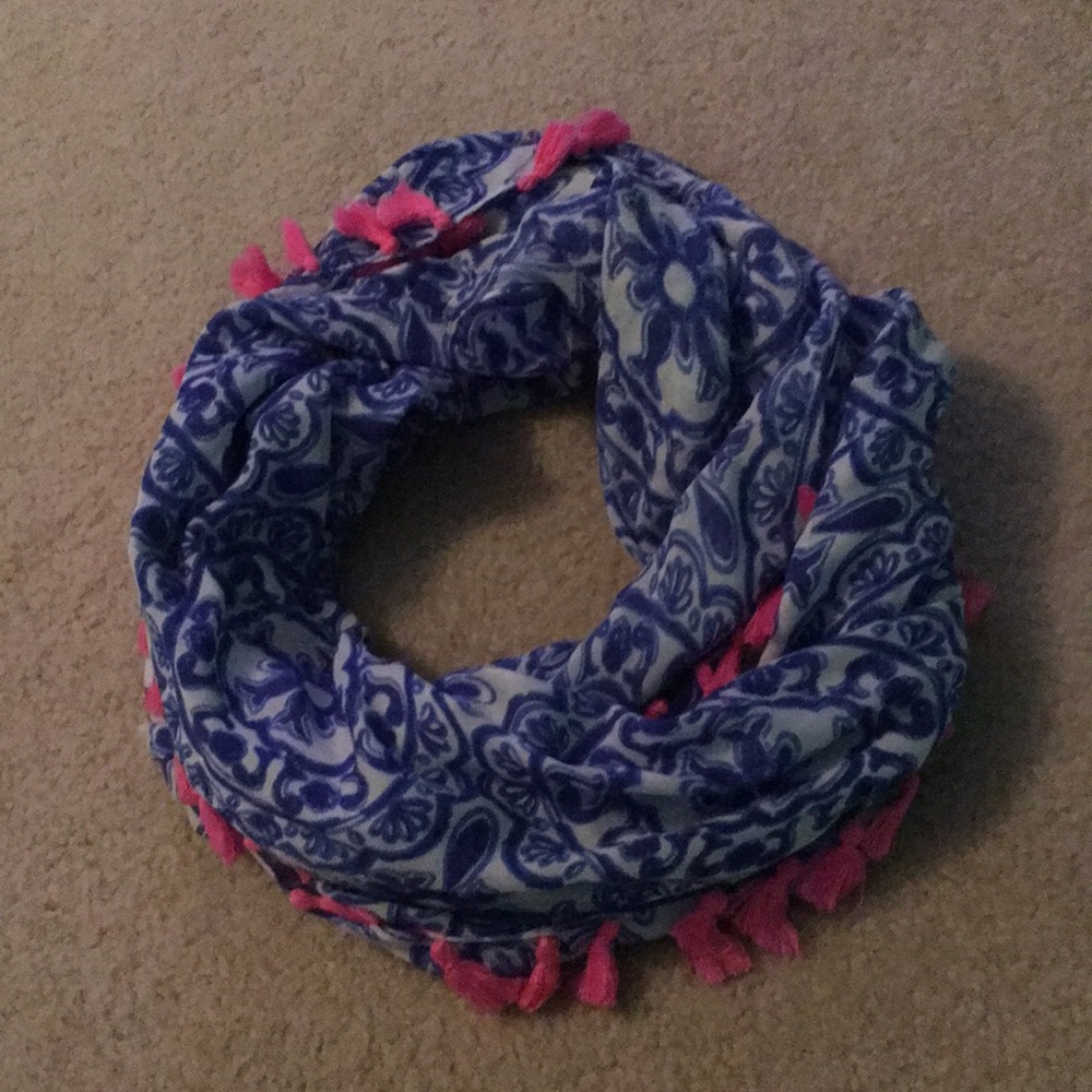 Lily Pulitzer infinity loop scarf